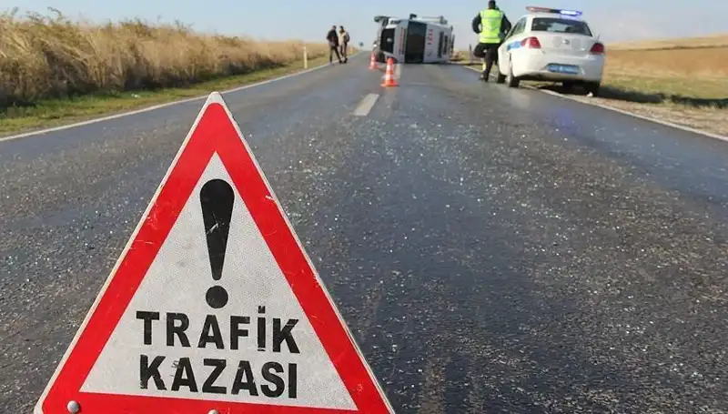 Niğde’de Zincirleme Kaza: 16 Yaralı, Panik ve Kaos Yaşandı!