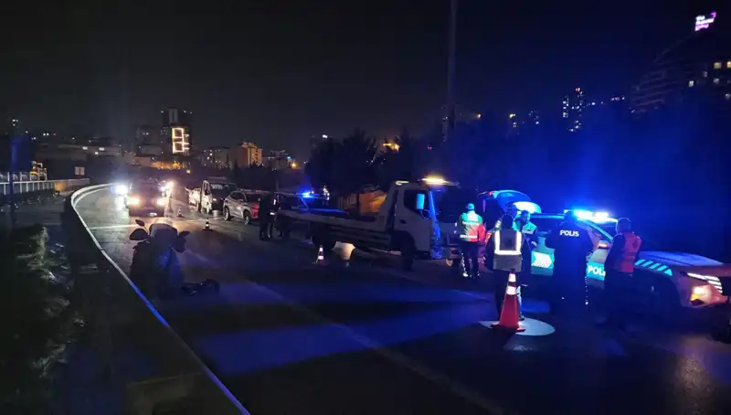 TEM Otoyolu'nda Dehşet Verici Kaza: Sürüklenen Kişi Neden Yolda Yatıyordu?