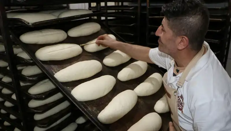 Yaz Sıcağında 250 Derecelik Fırınlardan Büyüleyici Lezzetler Çıkıyor!