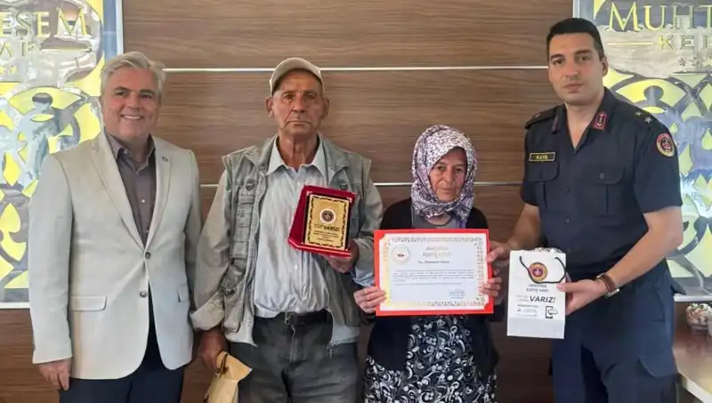 Tek Evinin Jandarmaya Bağışlanması: Duygusal Hikaye
