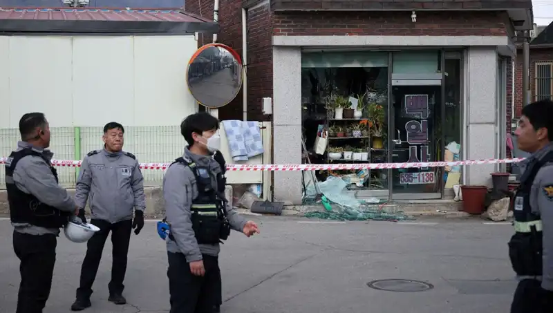 Güney Kore'de Yanlış Alarm: Şehir Üzerine Yağdırılan Bomba Tatbikatı Panik Yarattı