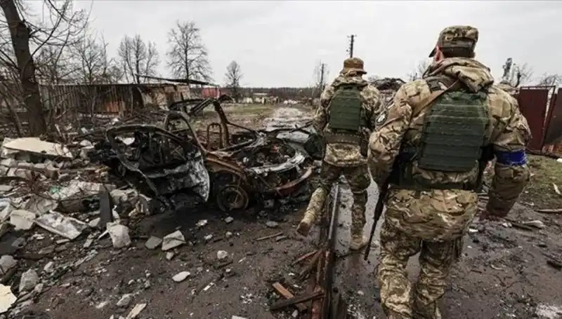 Rusya, Luhansk'ta Tam Kontrolü Ele Geçirdi: Stratejik Sonuçlar ve Olası Etkiler