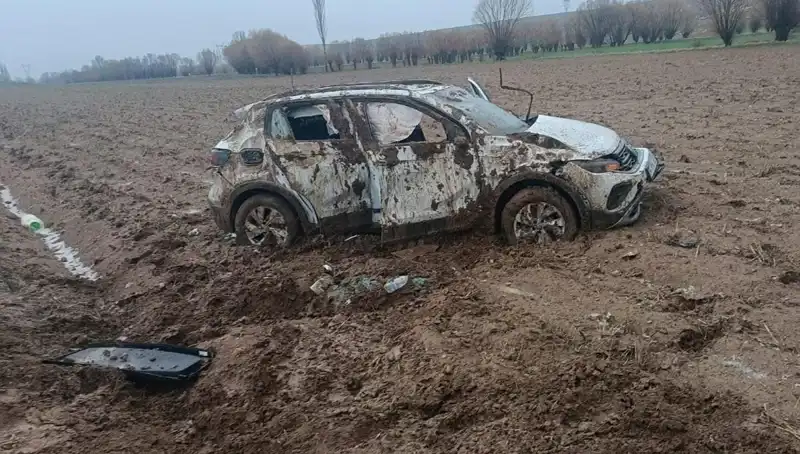 Şarampole Devrilen Otomobilden Yaralılar: Kazanın Ayrıntıları ve Önlemler
