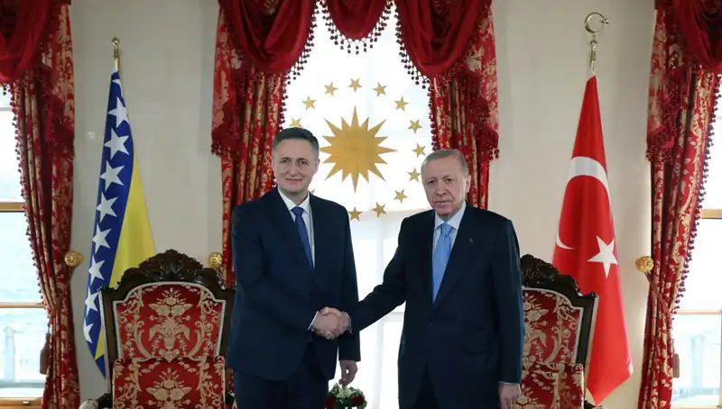 Cumhurbaşkanı Erdoğan Bosna-Hersek'in Yerel Yetkilisi Becirovic ile Önemli Görüşme Gerçekleştirdi