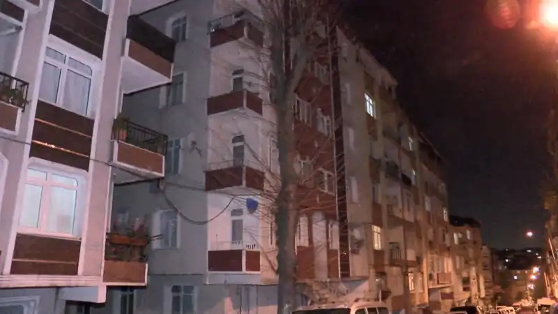 Altı Katlı Apartman Tahliye Edildi: Kolonlardan Gelen Gizemli Sesler Nedir?