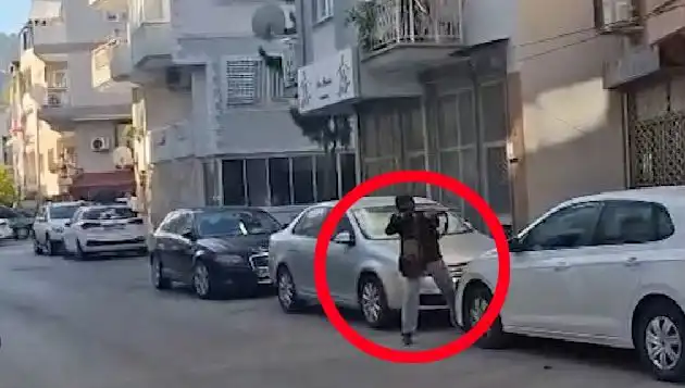 İzmir’deki Tehlikeli Saldırganla Çatışma Anı: Gerçekler Ortaya Çıktı