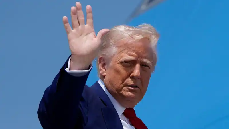 Trump'ın Doğum Günü Kutlaması: 45 Milyon Dolar Faturayla Karşılandı