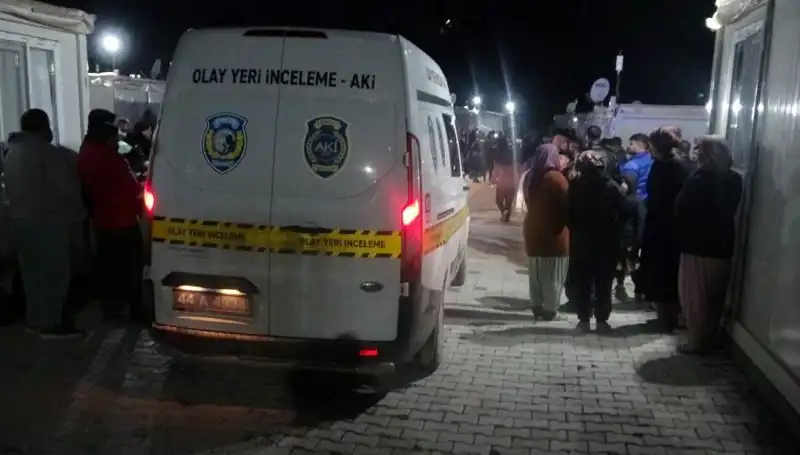 Husumet Yüzünden Silahlı Kavga: Sokaklar Kan Gölüne Döndü