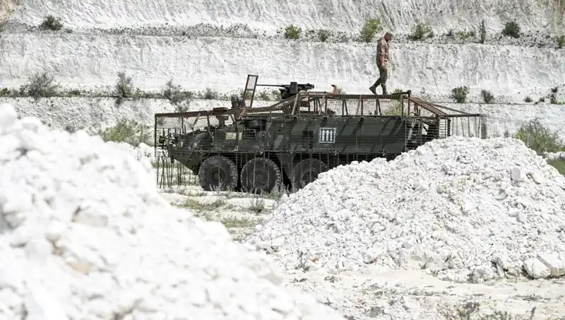 Ukrayna, ABD'li Yetkiliyi Bakanlığa Çağırarak Mühimmat Konusunda Uyardı