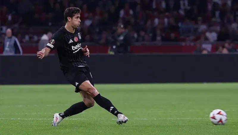 Beşiktaş Derbi Öncesi Moral Depoladı: Takımda Neler Oluyor?