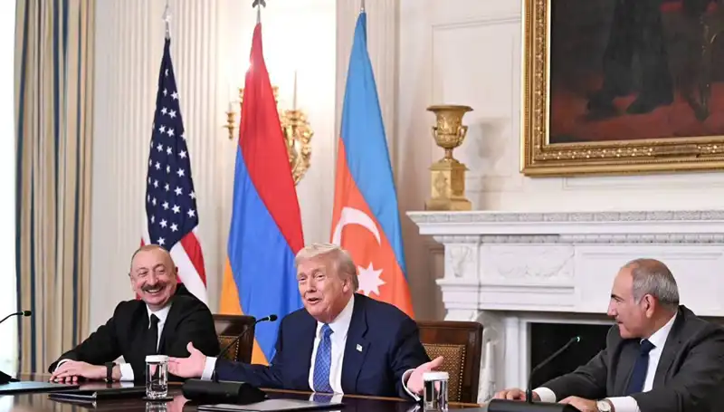 Aliyev'den Ermenistan'a Tarihi "Anayasa" Çağrısı: Hızla Adım Atma Vakti