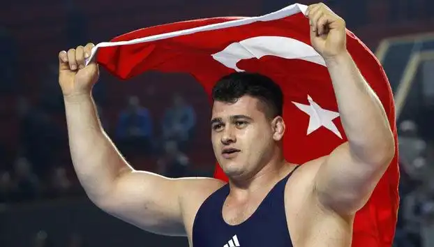 Milli Güreşçi Rıza Kayaalp’e 4 Yıl Men Cezası: Detaylar Ne?