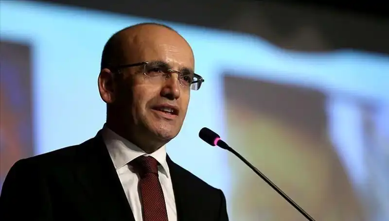 Türkiye Ekonomisinde Işıltılı Umut: Bakan Şimşek'ten Ilımlı Toparlanma Açıklamaları