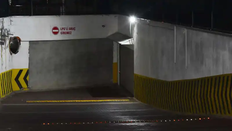 Sitedeki Husumet, Kanlı Cinayetle Son Buldu: Ayrıntılar Ortaya Çıktı