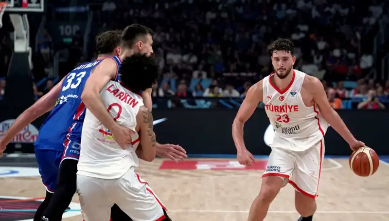12 Dev Adam, İsveç'i 16. Turda Geçerek Çeyrek Finale Yükseldi!