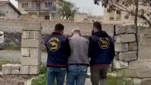 49 Yıl Hapisle Aranan Zanaatkar, Nevşehir'de Polisin Dikkatiyle Yakalandı