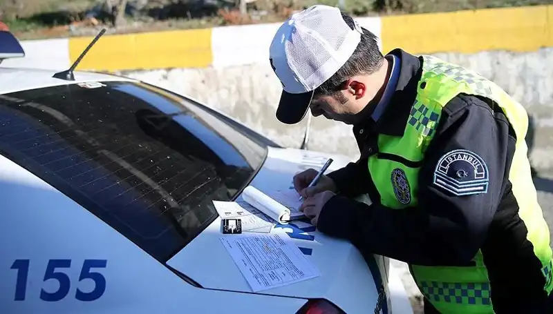 Drift Yapan Sürücüye Kırmızı Işık: 47 Bin Lira Ceza Verildi