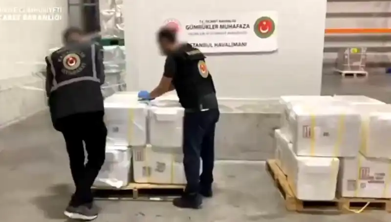 İstanbul Havalimanı'nda Şok Edici Kokain Ele Geçirildi: 455 Kilo!