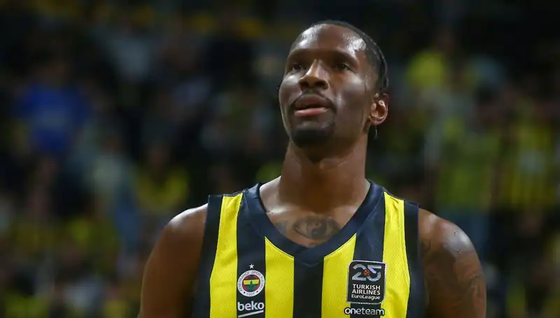 Nigel Hayes-Davis'in Geleceği: Yeni Takımı ile Takipçilerini Şaşırttı