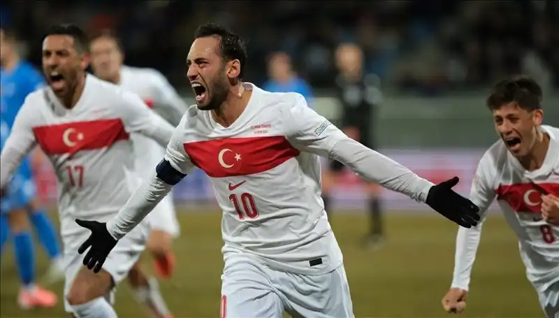 2025 Süper Lig Milli Ara Tarihleri: Taraftarları Neler Bekliyor?