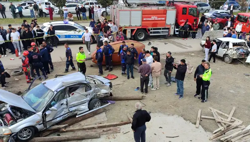 Bayram Sevinci Yerini Yas ve Acıya Bıraktı: 11 Can Kaybı, 18 Yaralı