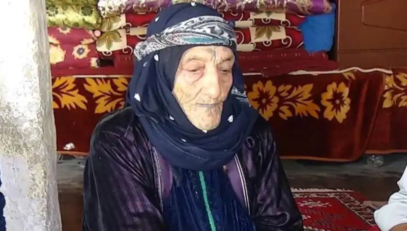 Türkiye’nin En Yaşlı Kadını 131 Yaşında Hayatını Kaybetti: Yaşamına Dair Bilgiler