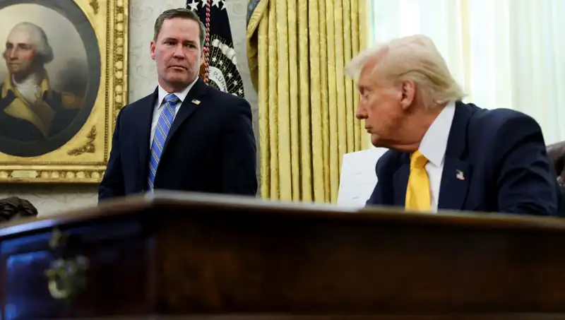 ABD'yi Sarsan Skandal: Trump Danışmanından Savaş Planı Sızıntısı İtirafı