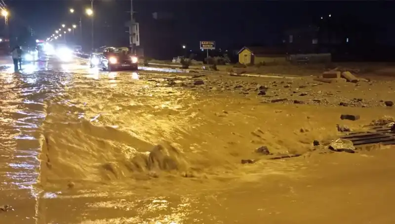 Konya ve Ankara'da Beklenmedik Sel Felaketi: Neler Oluyor?