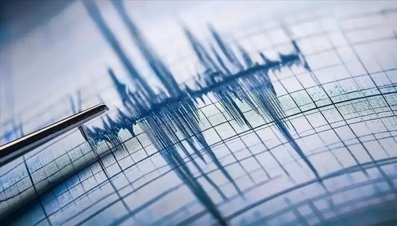 Ege Denizi'nde Beklenmedik 3.0 Büyüklüğünde Deprem Şoku!