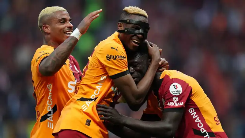 Lemina: Osimhen’in Geleceğine Dair Saygı Duyulması Gerektiğini Vurguladı